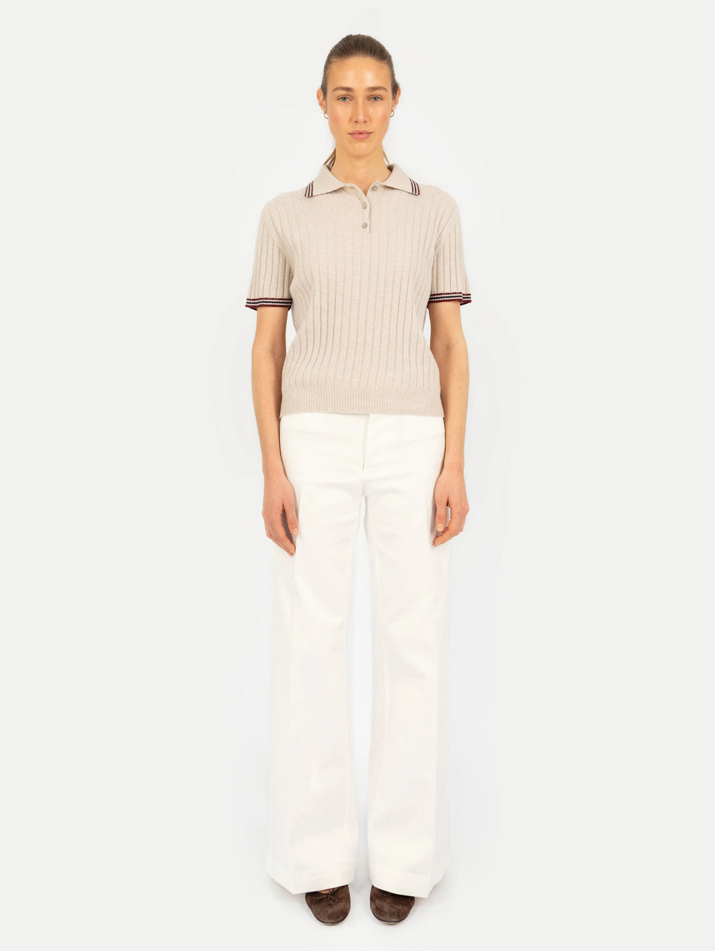 LEA POLO IN SAND